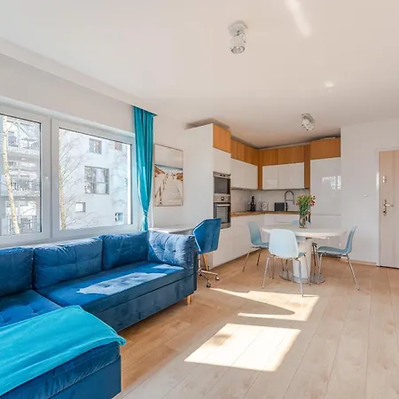 Holiday home Feniks Seaside With Pool & Near