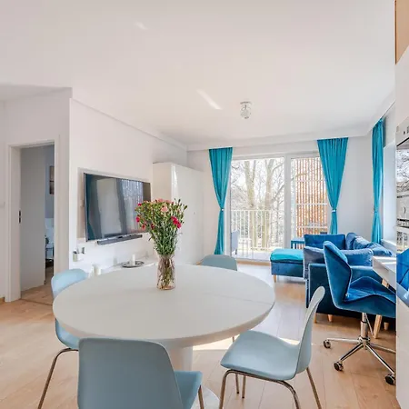 Feniks Seaside With Pool & Near Holiday home *