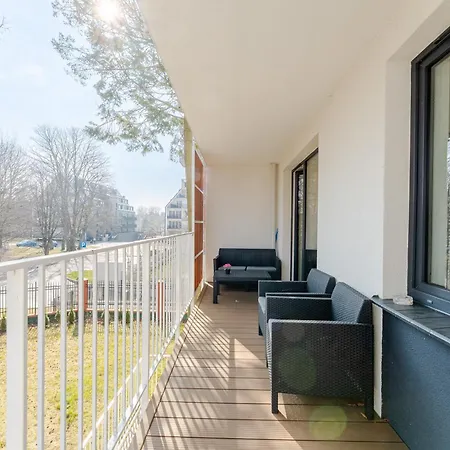 Apartment Feniks Seaside With Pool & Near *