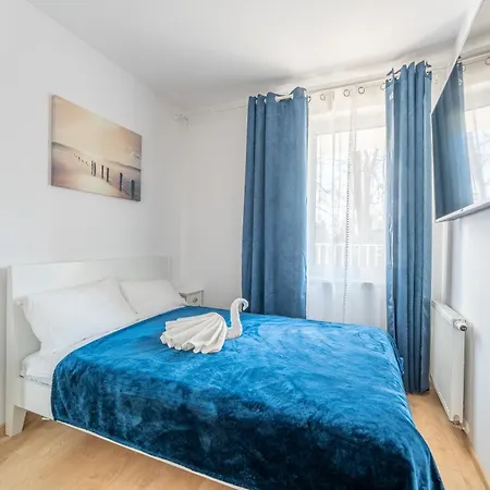 Feniks Seaside With Pool & Near Apartment *
