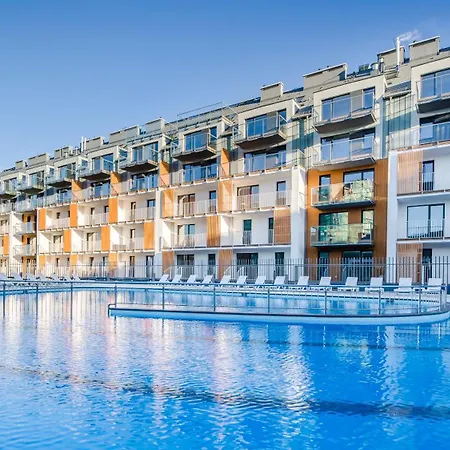Feniks Seaside With Pool & Near Holiday home *