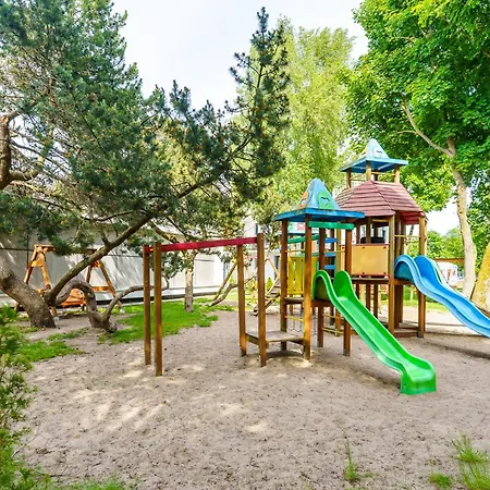 Feniks Seaside With Pool & Near * Kołobrzeg